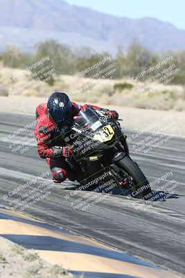 media/Dec-04-2025-Racers Edge (Thu) [[5ebc9f124d]]/3-B Group/3-Session 2 (Turn 7 Inside)/